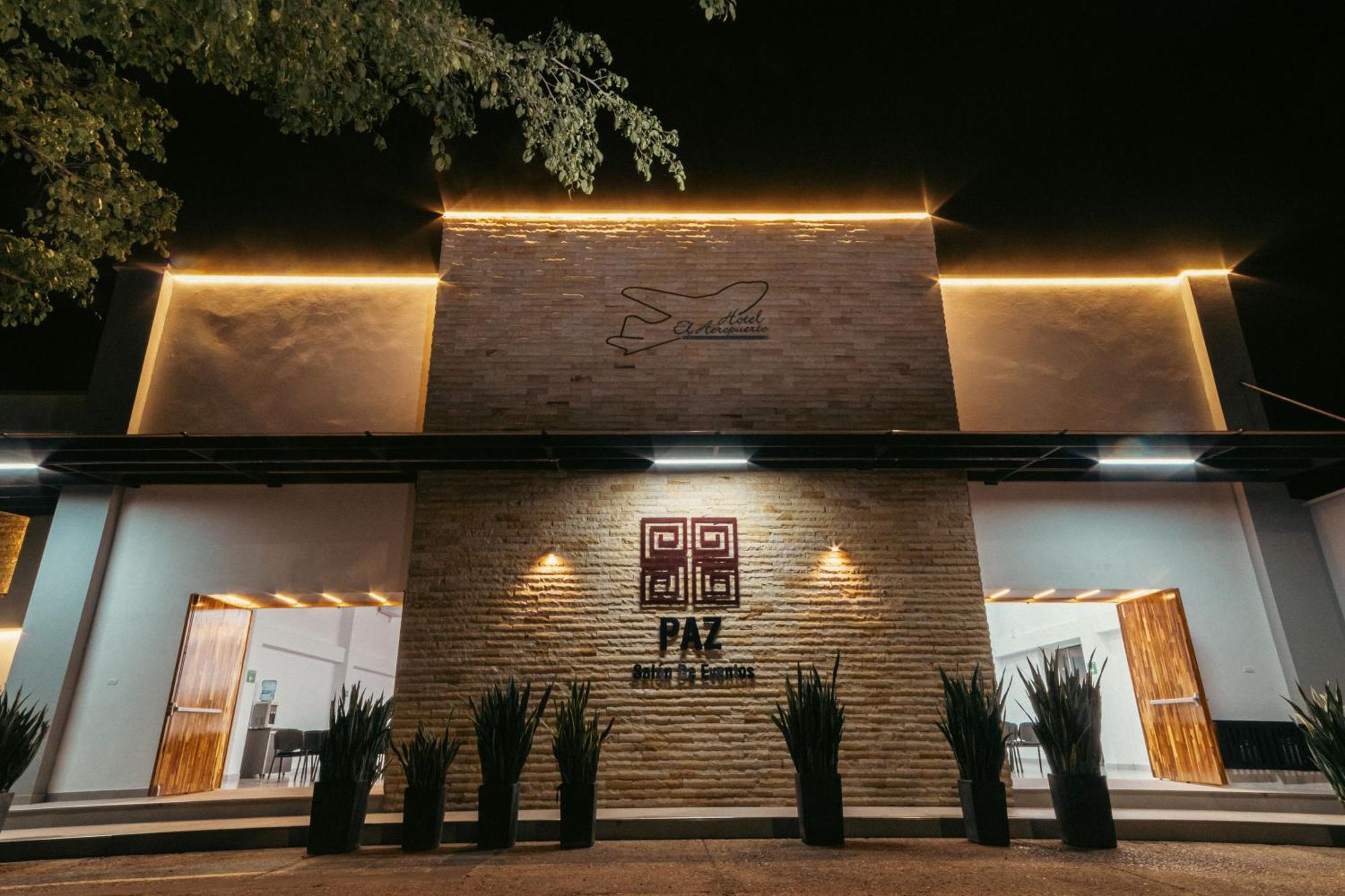 Hotel El Aeropuerto San José del Guaviare Zewnętrze zdjęcie