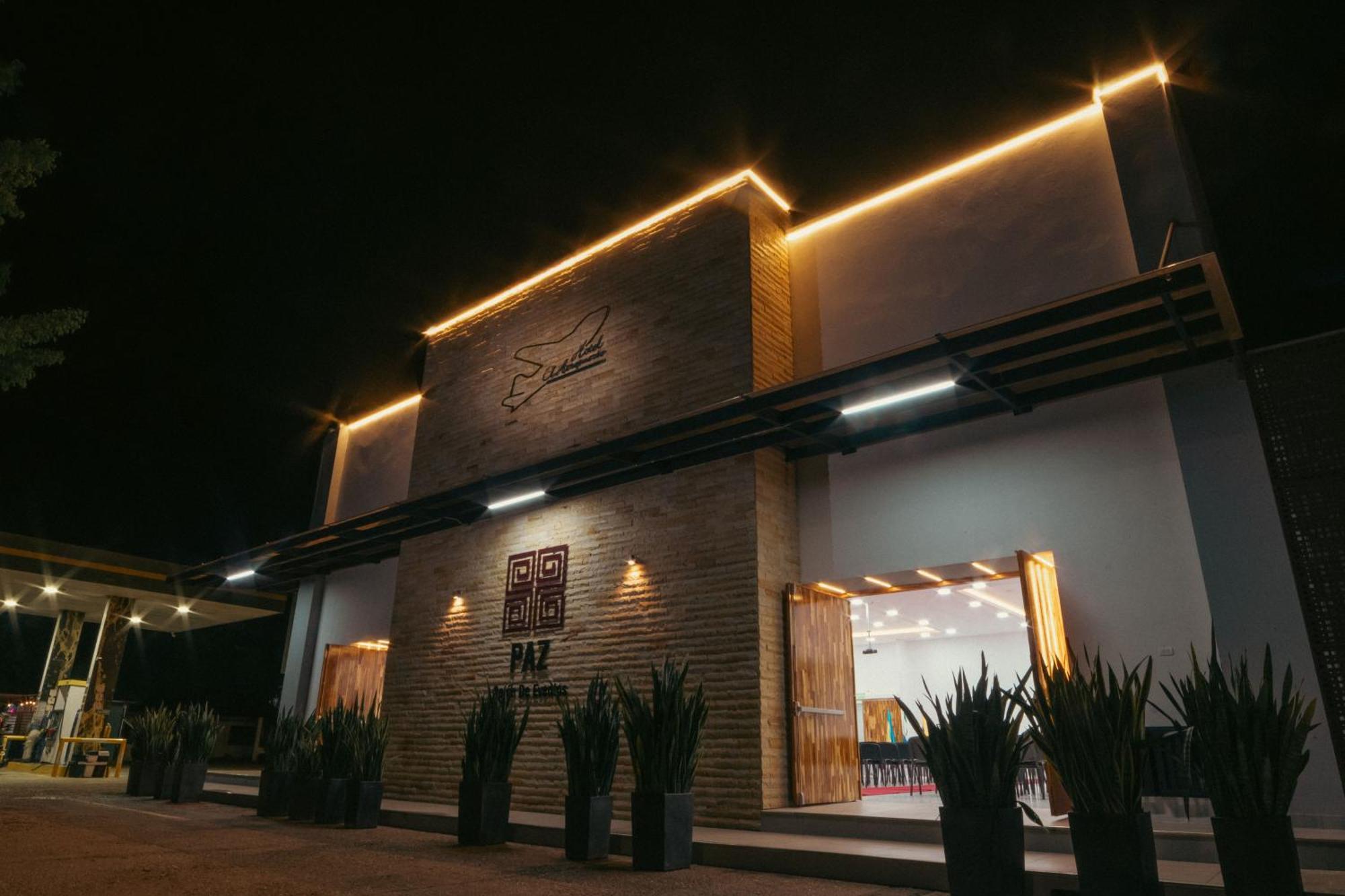 Hotel El Aeropuerto San José del Guaviare Zewnętrze zdjęcie