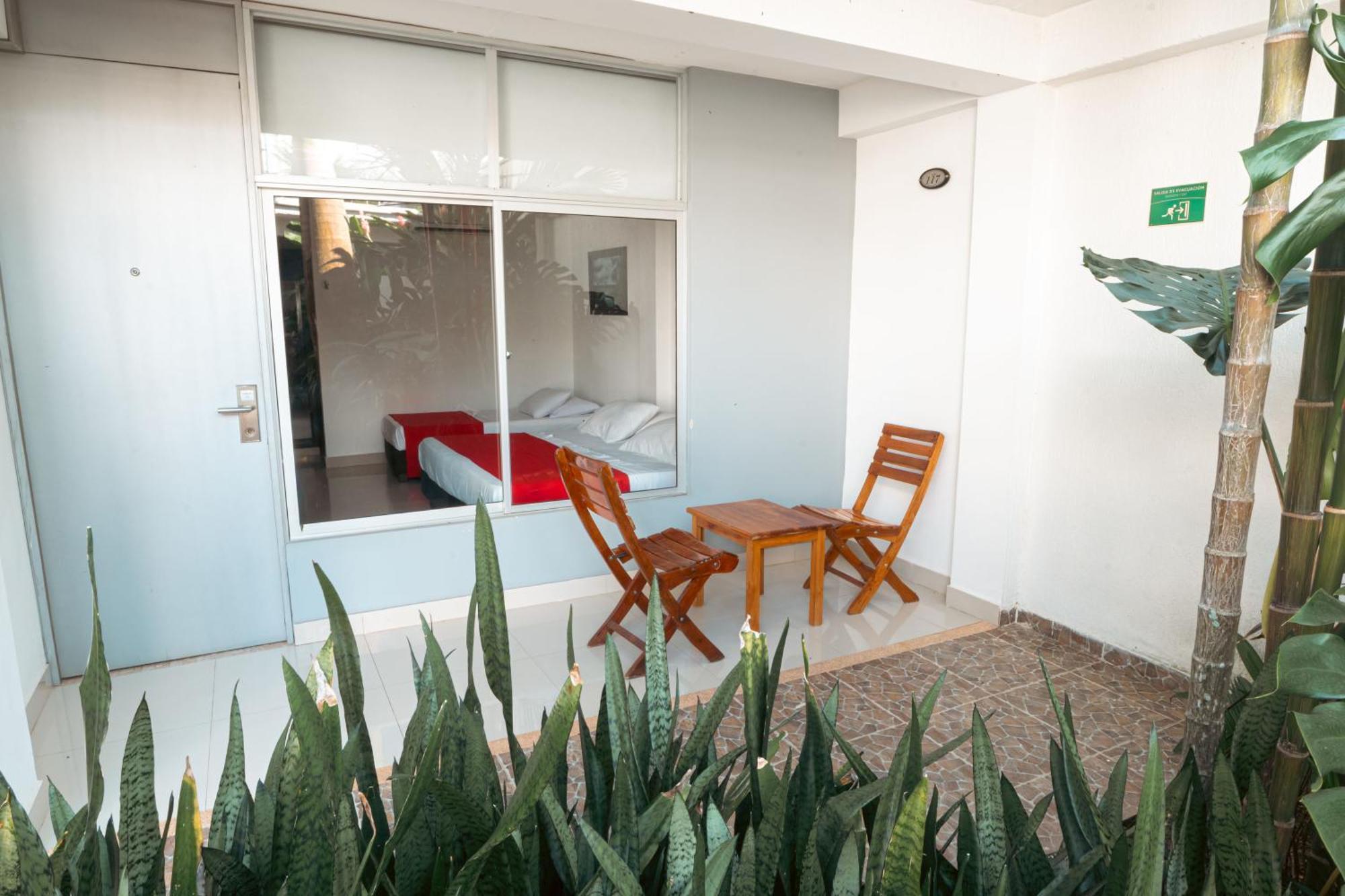 Hotel El Aeropuerto San José del Guaviare Zewnętrze zdjęcie